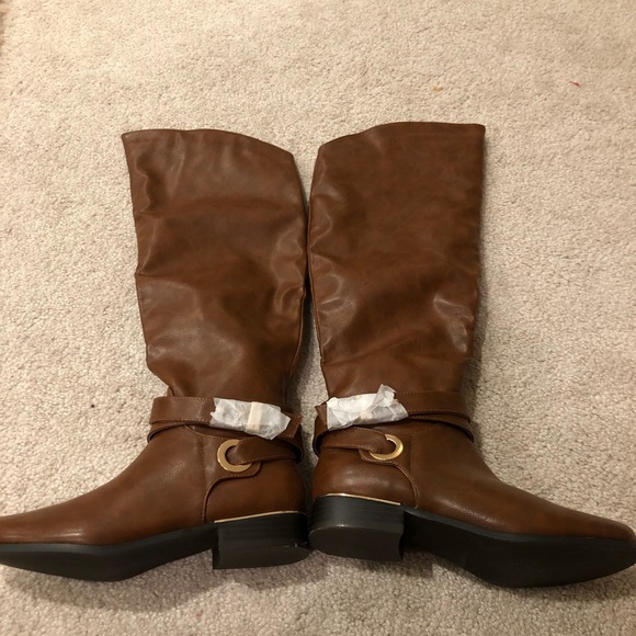 Boots - Picture 1 of 2